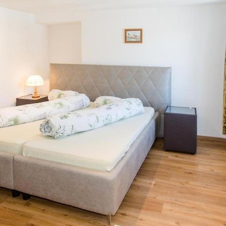 Hotel Reich Cazis Extérieur photo
